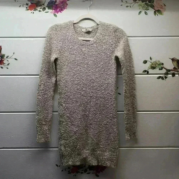 Women’s sweater size XS BCBGeneration - Picture 1 of 4